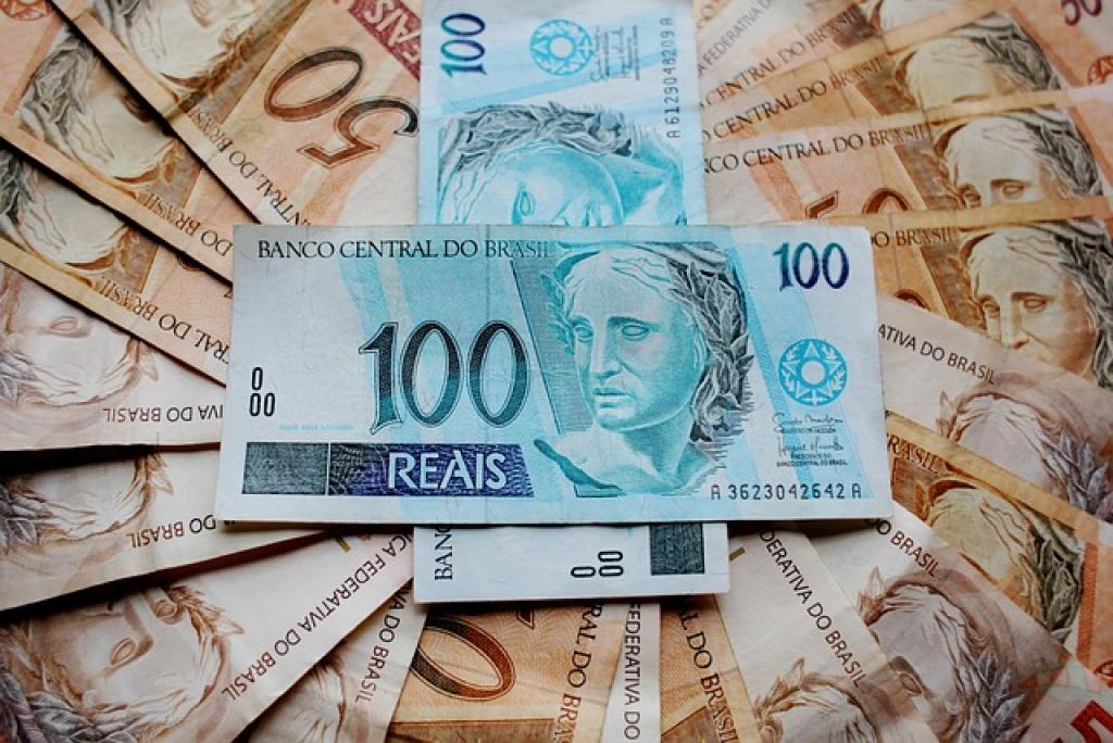 make money on only-fans with just pictures